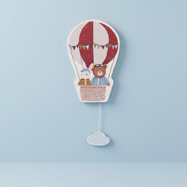 MOBILE DE PAREDE MUSICAL BALAO NAS NUVENS