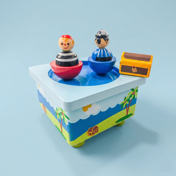 CAIXA DE MUSICA PIRATAS COM BAU