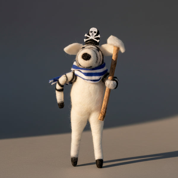 JOGO DE 3 ESCULTURAS PIRATAS DE LA DE FELTRO