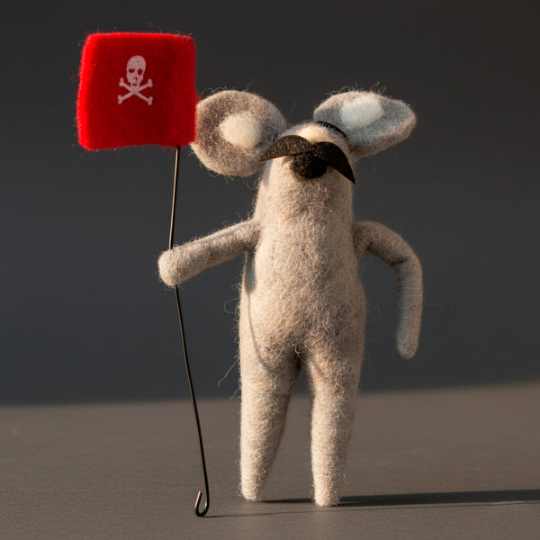 JOGO DE 3 ESCULTURAS PIRATAS DE LA DE FELTRO