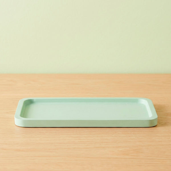 BANDEJA BORDA RASA RESINA VERDE