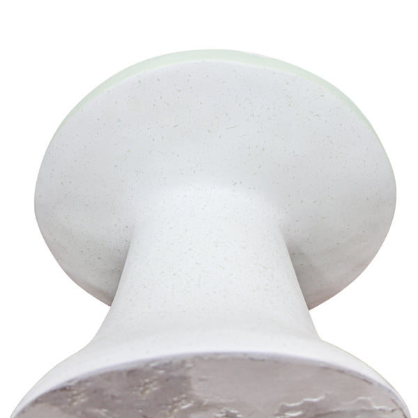 BANQUINHO COGUMELO DE RESINA VERDE