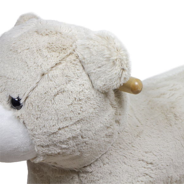 URSO DE BALANCO CONFECCIONADO EM PELUCIA, PESINHOS EM MADEIRA E APOIO PARA AS MAOS, PERMITE O BALANC
