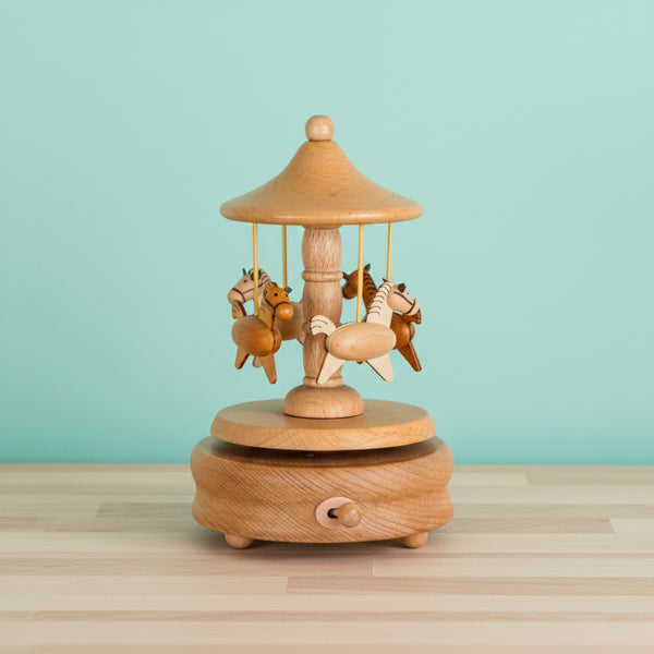CAIXA DE MUSICA CARROSSEL CAVALO DE MADEIRA TALHADA