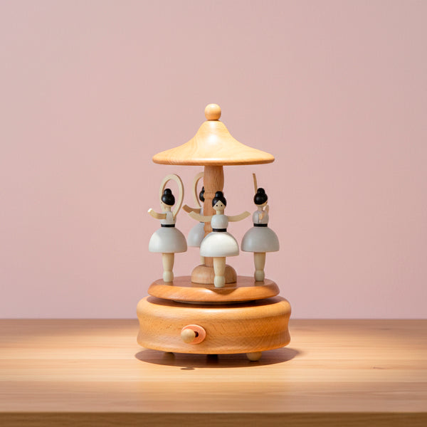 CAIXA DE MUSICA BAILARINAS DE MADEIRA TALHADA