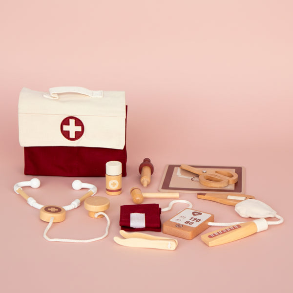KIT DE MEDICO COMPLETO EM MADEIRA