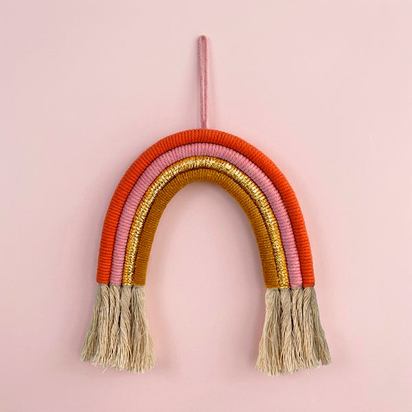 ADORNO ARCO IRIS DETALHE DOURADO 4