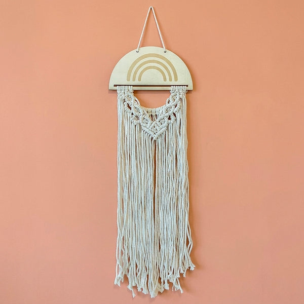 DECORACAO DE PAREDE ARCO IRIS MACRAME