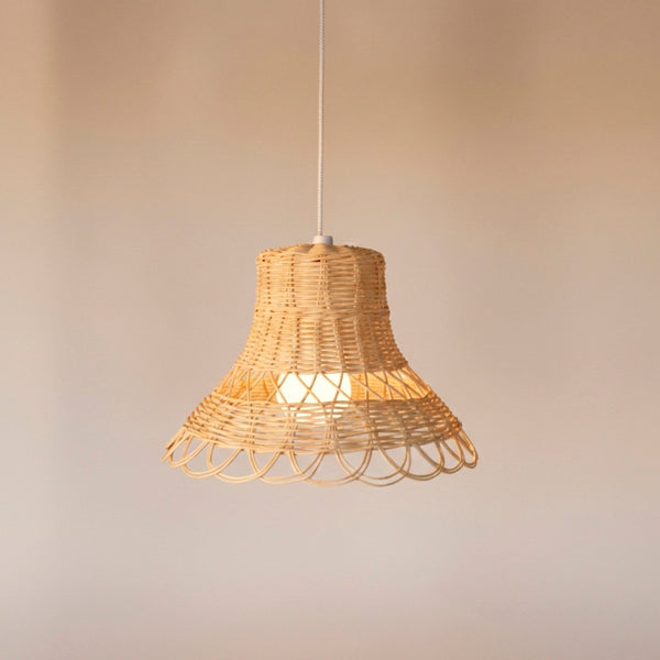 PENDENTE DE RATTAN FLOR C/ FIO ENERGIZADO