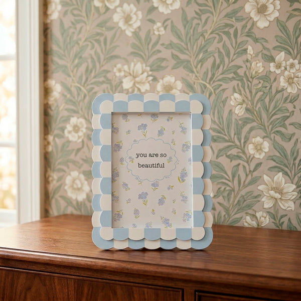 PORTA RETRATO ONDINHAS AZUL E BRANCO 18X13