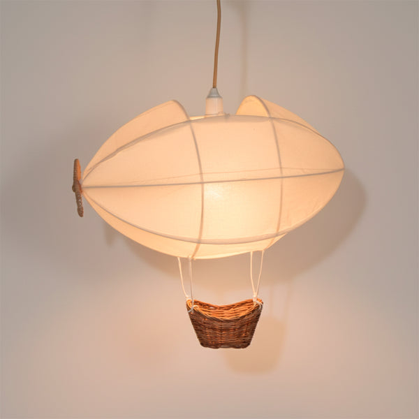 LUMINARIA DE TETO DIRIGIVEL COM DETALHES EM RATTAN