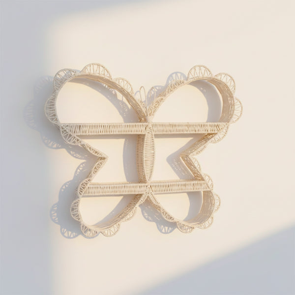 NICHO BORBOLETA BRANCO DE RATTAN