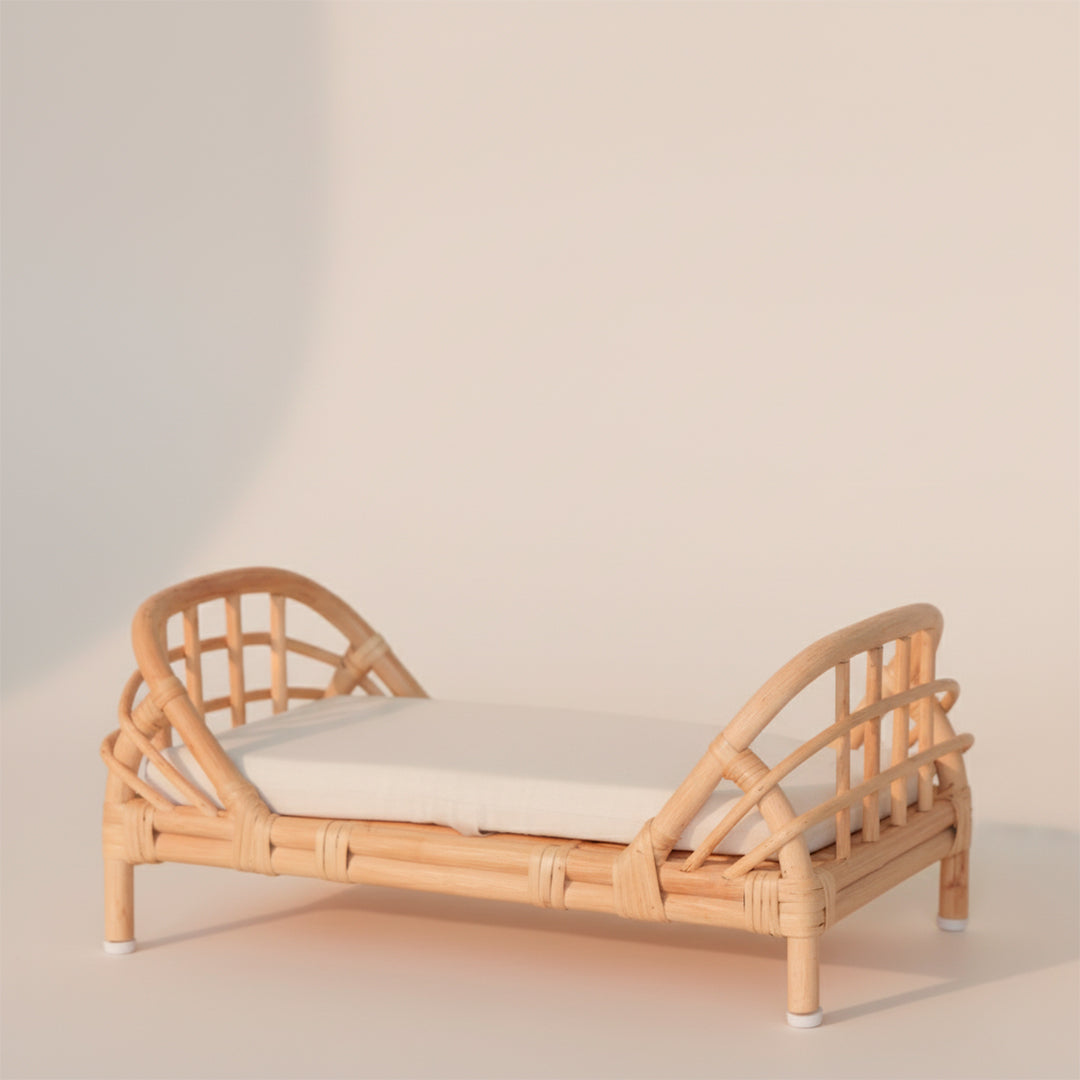 CAMA DE BONECA DE BAMBU