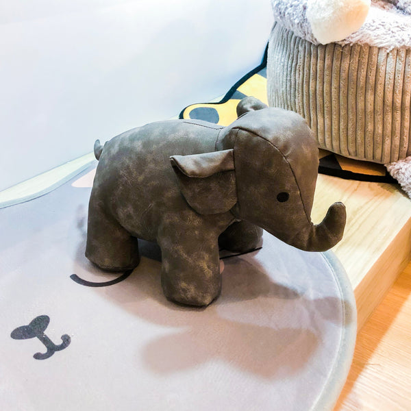 PESO DE PORTA BICHO ELEFANTE