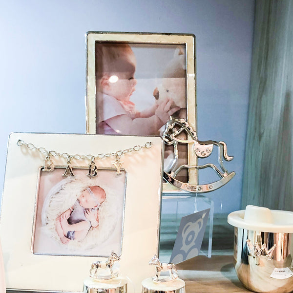 PORTA RETRATO PINGENTE BABY 8X8